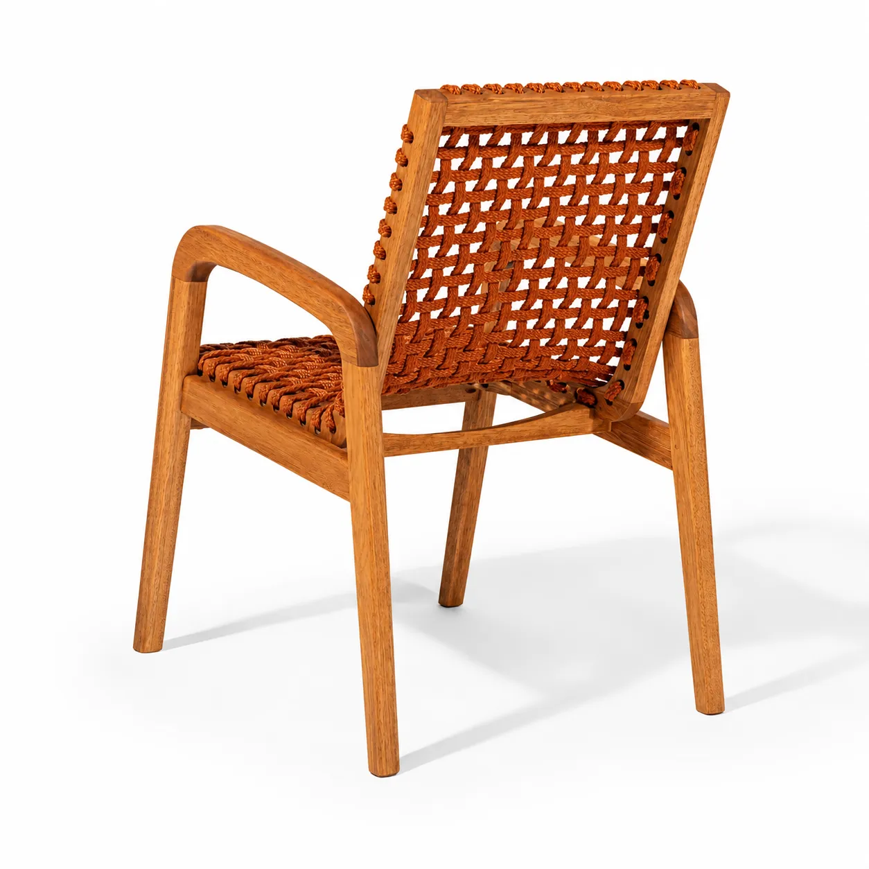 Cadeira Traço com Braço Em Madeira Natural E Corda Náutica Cor Terracota - Design Moderno