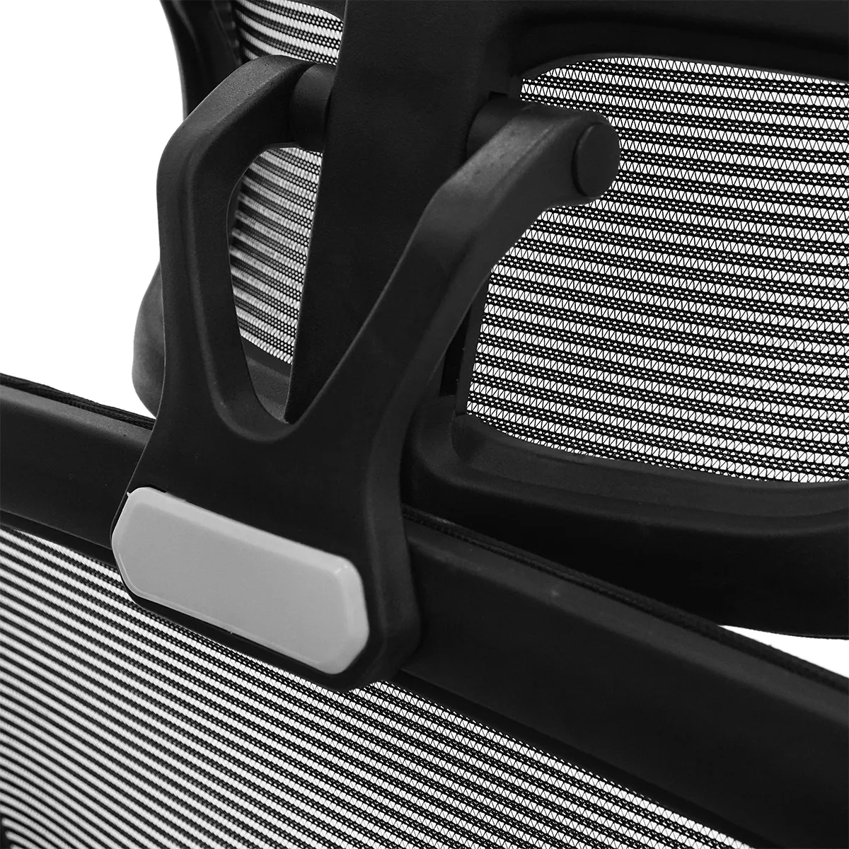 Cadeira Presidente Best Pro Mesh – Braços Rebatíveis e Apoio Lombar