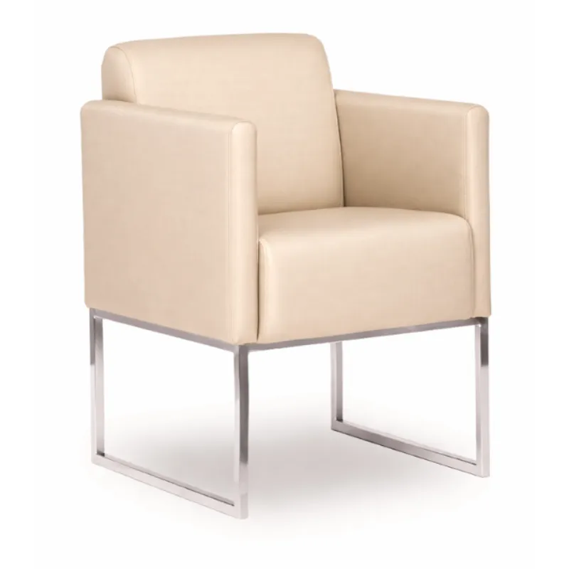 Poltrona Royale Recepção - Couro Ecológico - Bege