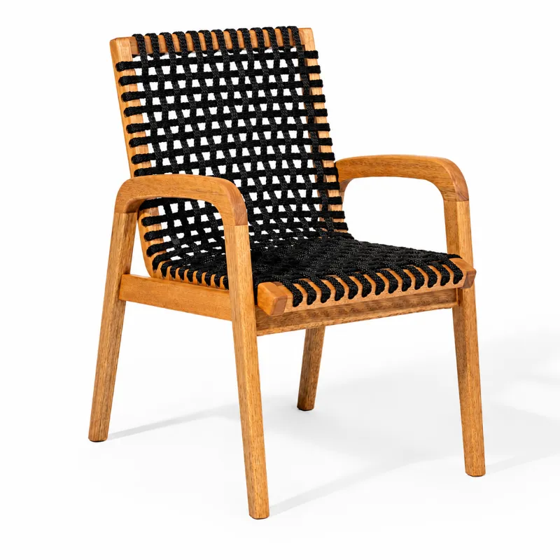 Cadeira Traço com Braço Em Madeira Natural E Corda Náutica Cor Preta - Design Moderno